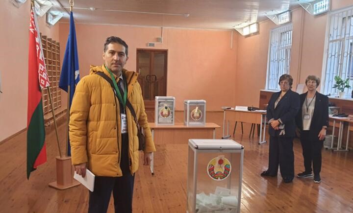 Фейковий “турецький журналіст” був депортований з Мінська до Туреччини