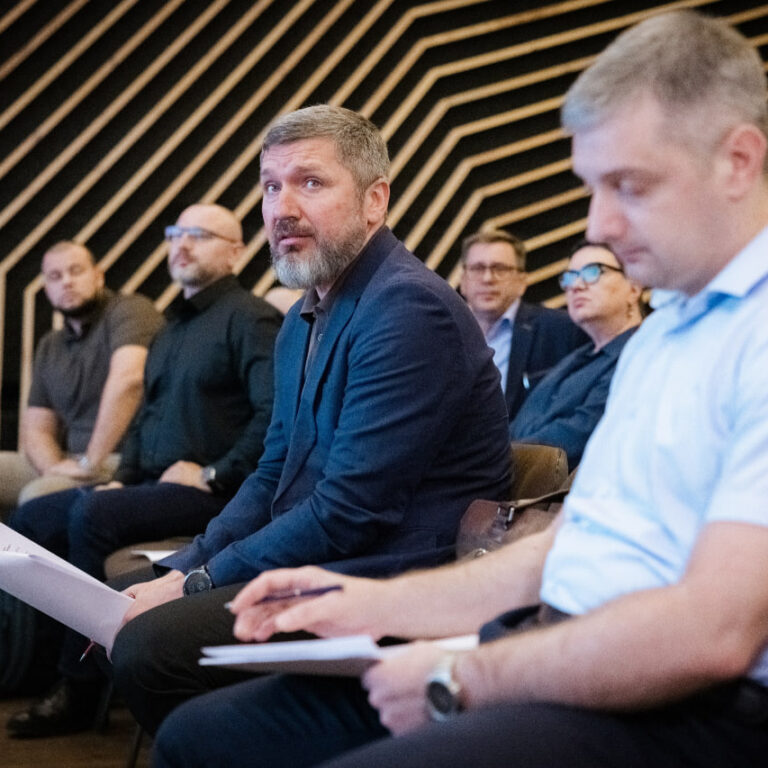 Очередной виток подковерной борьбы в мелитопольском «правительстве»