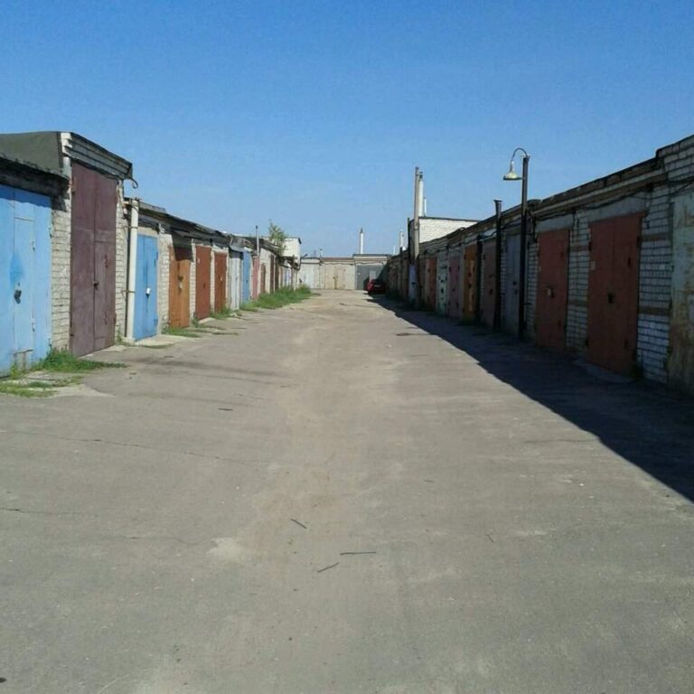 Продолжение охоты оккупантов за севастопольскими гаражами