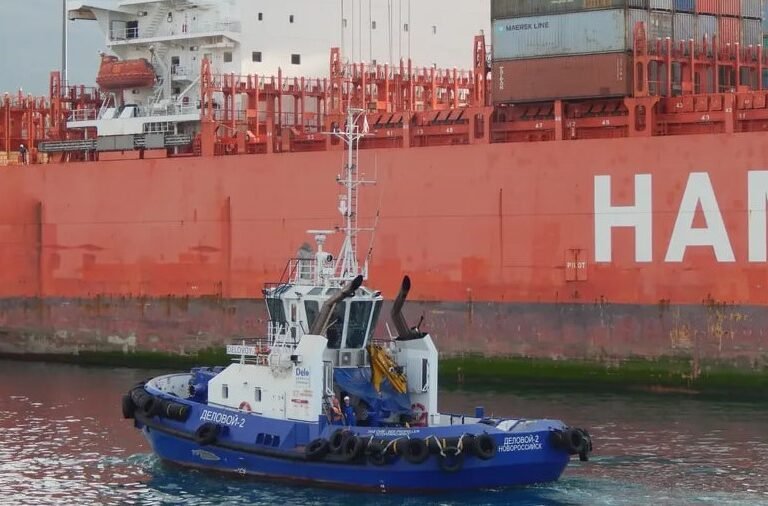 Tugboat Operations and Russian Shadow Fleet in Black Sea